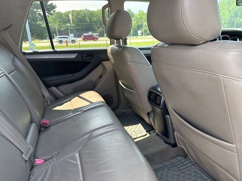 Used 2008 Toyota 4Runner SR5 RWD image 8