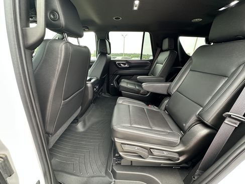 Certified 2021 Chevrolet Tahoe Z71 w/ Z71 Off-Road Package AWD/4WD image 24