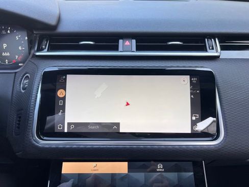 Used 2021 Land Rover Range Rover Velar R-Dynamic S image 23