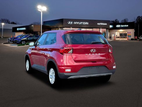 New 2026 Hyundai Venue SE image 5