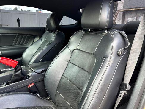 Used 2016 Ford Mustang GT Premium w/ Equipment Group 401A image 29