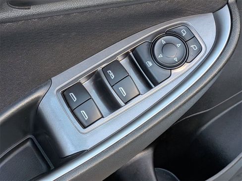 Certified 2023 Chevrolet Malibu LT w/ Driver Confidence Package image 15