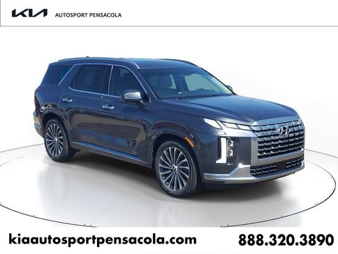 Used 2024 Hyundai Palisade Calligraphy FWD image 1