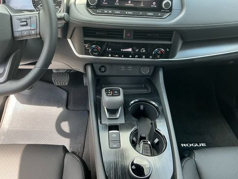 New 2026 Nissan Rogue Dark Armor AWD/4WD image 13