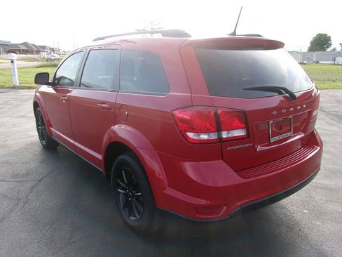 Used 2019 Dodge Journey SE FWD image 6