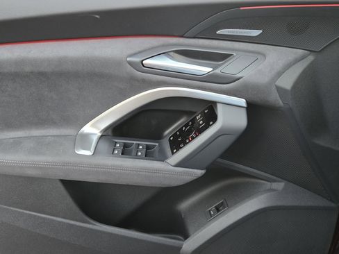 New 2026 Audi SQ5 Premium Plus image 27