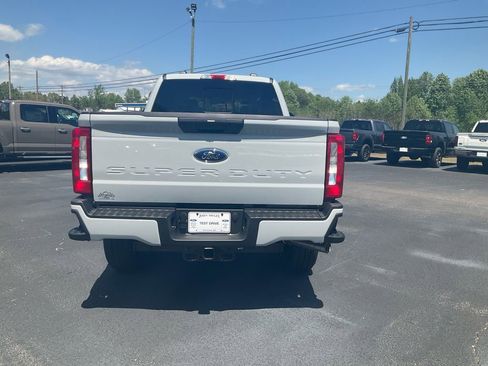 New 2026 Ford F250 XL w/ STX Appearance Package AWD/4WD image 6