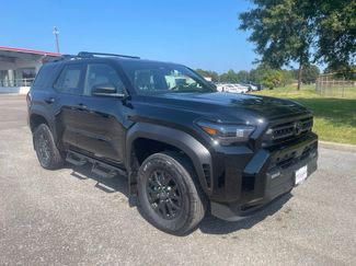 New 2026 Toyota 4Runner SR5 AWD/4WD video 1