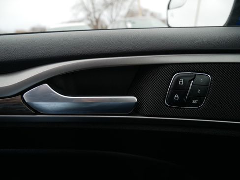 Certified 2018 Ford Fusion SE w/ Fusion SE Technology Package image 27