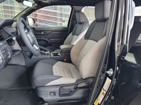 New 2026 Toyota Tacoma TRD Sport image 9