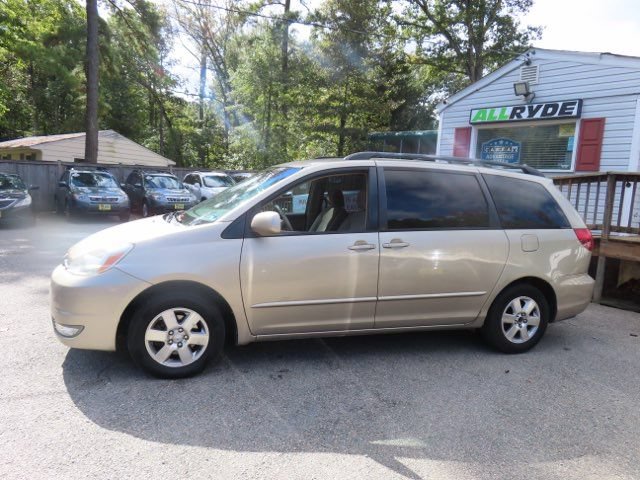 Used 2005 Toyota Sienna XLE w/ XLE Pkg 3 FWD image 7