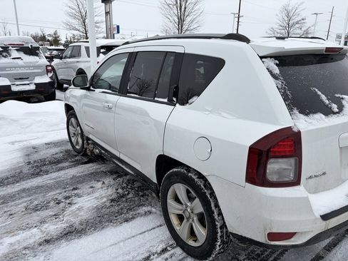 Used 2015 Jeep Compass Latitude image 7