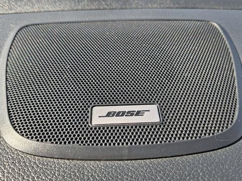 Used 2018 Nissan Rogue SL w/ Premium Package image 28