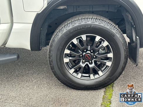 Used 2023 Nissan Titan PRO-4X w/ Pro-4x Convenience Package image 19