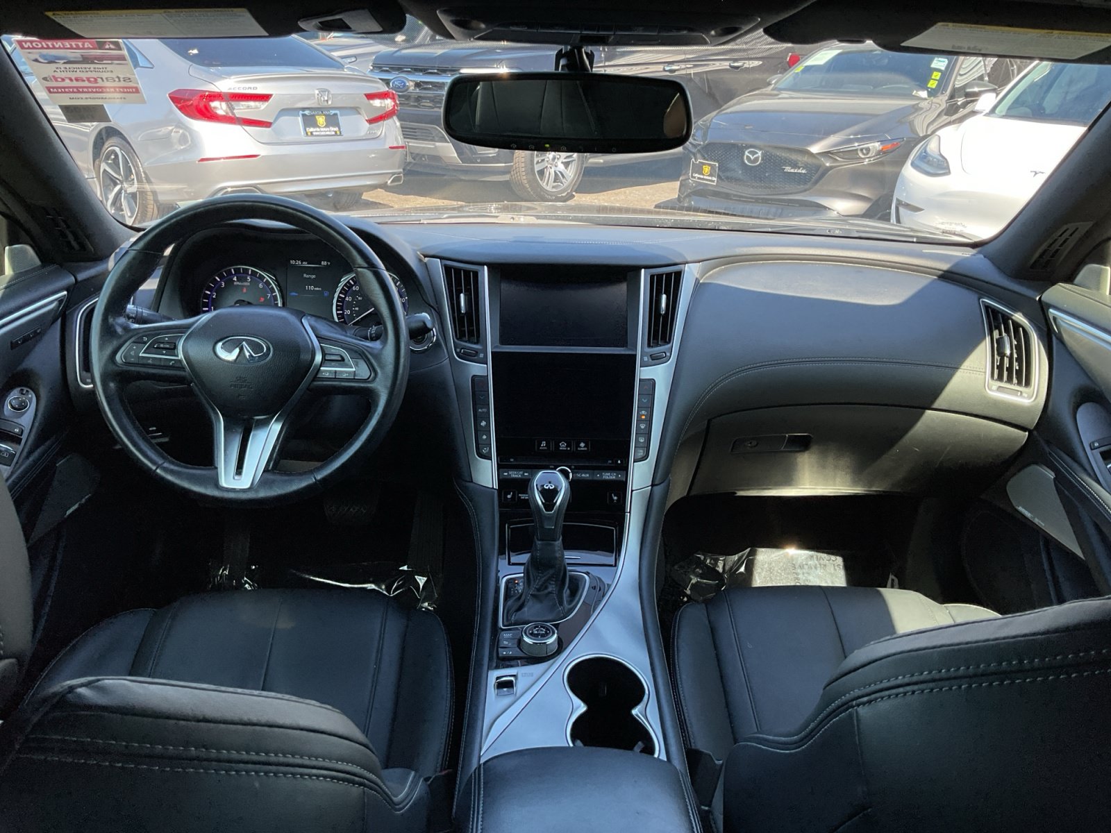 Used 2017 INFINITI Q60 3.0t w/ Premium Plus Package 3.0T RWD image 17