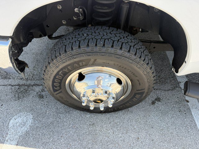 Used 2015 Ford F350 XL w/ Power Equipment Group AWD/4WD image 13