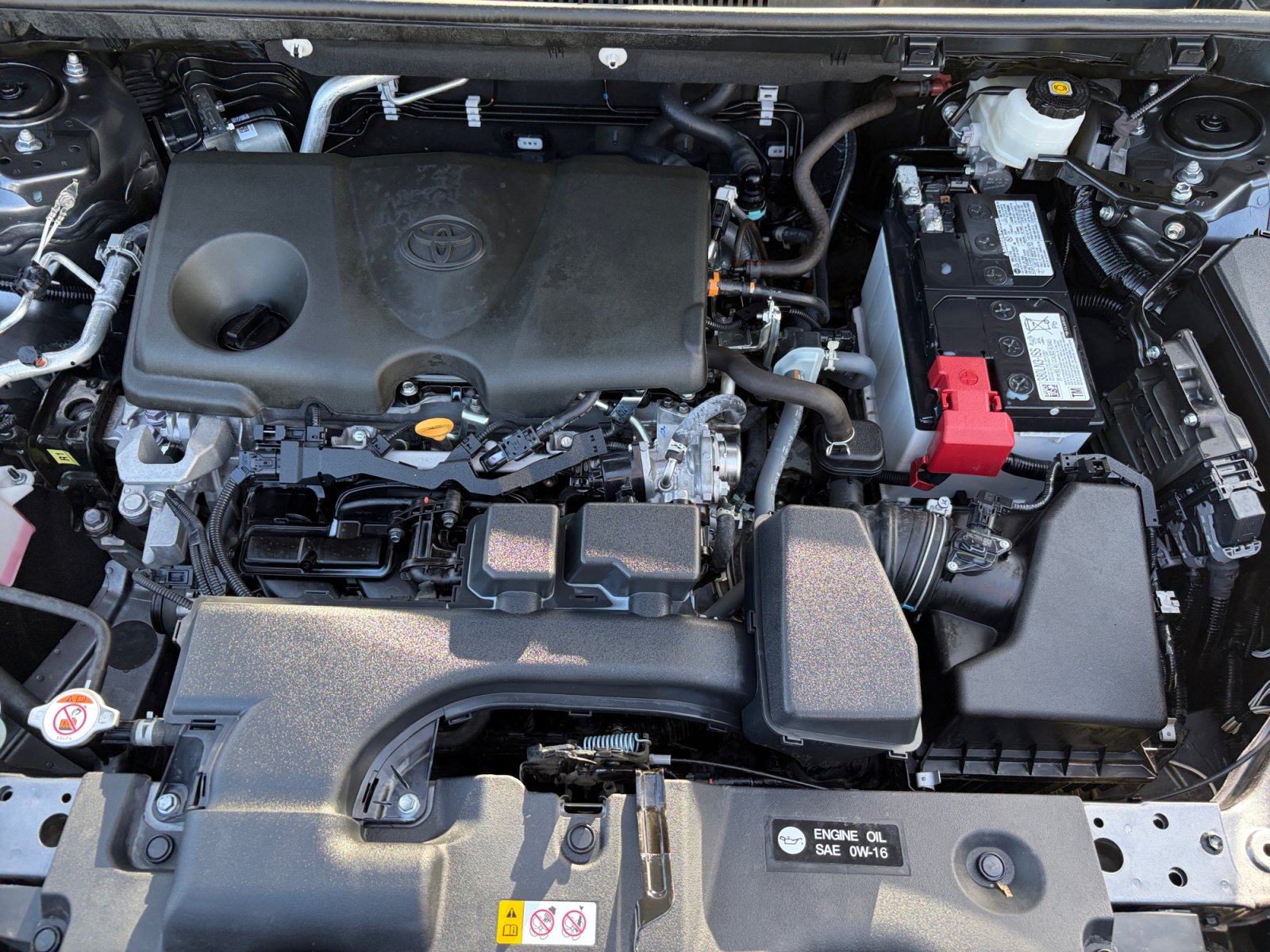 Certified 2025 Toyota RAV4 XLE AWD/4WD image 31