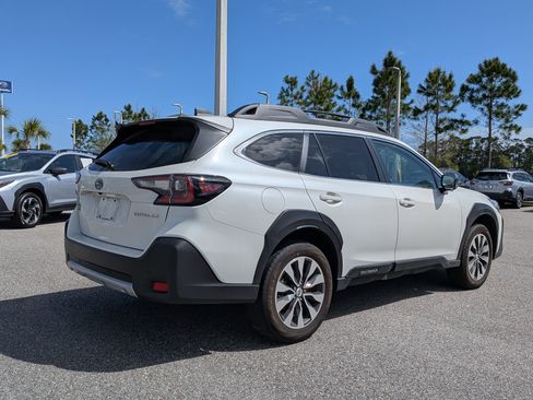 Used 2024 Subaru Outback Limited image 4