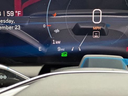 New 2026 Cadillac Optiq Sport 2 image 27