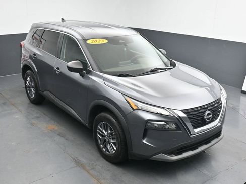 Used 2023 Nissan Rogue S image 26