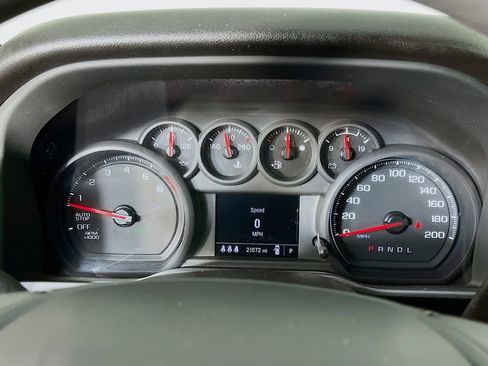 Used 2024 GMC Sierra 1500 Pro w/ Pro Value Package AWD/4WD image 17
