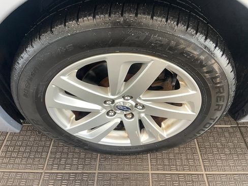 Used 2015 Subaru Impreza 2.0i Premium image 3