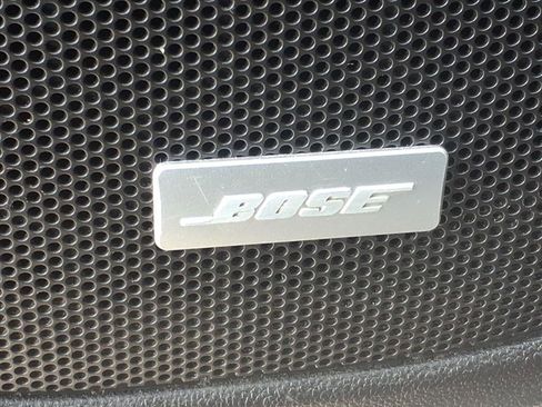 Used 2021 GMC Acadia SLT image 23