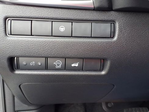 New 2026 Nissan Rogue SV image 15