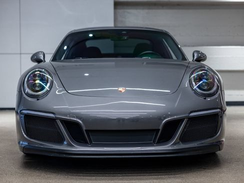 Used 2018 Porsche 911 Carrera GTS RWD image 11