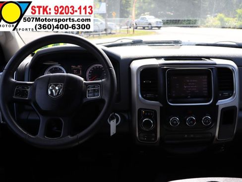 Used 2016 RAM 1500 Classic SLT AWD/4WD image 16