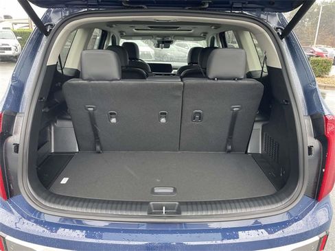 New 2025 Kia Telluride S image 24