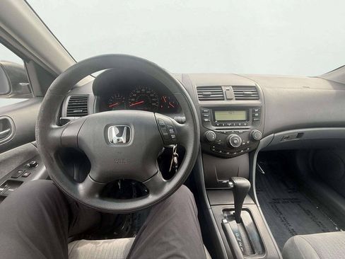 Used 2005 Honda Accord LX image 15