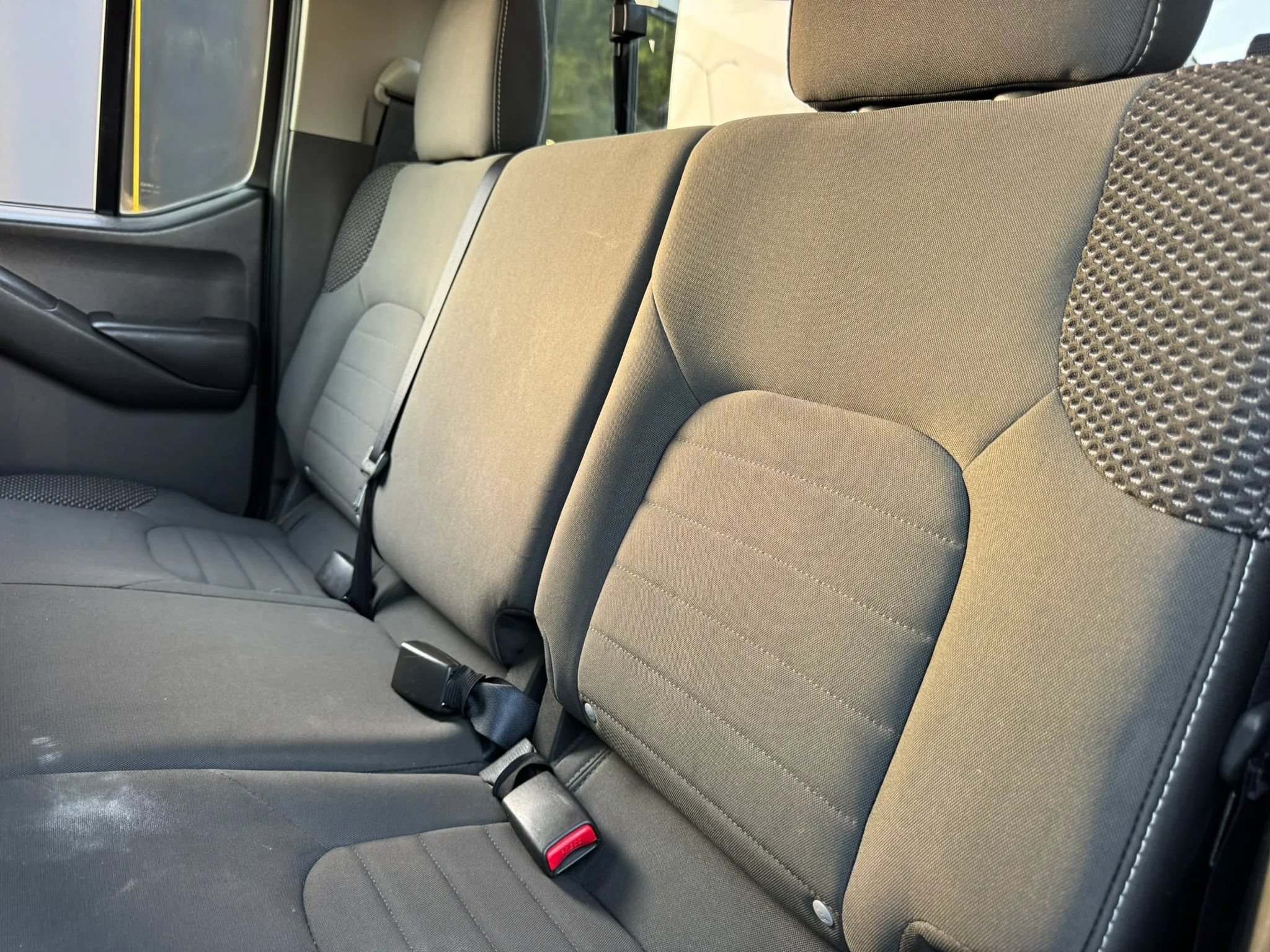Used 2018 Nissan Frontier PRO-4X AWD/4WD image 27