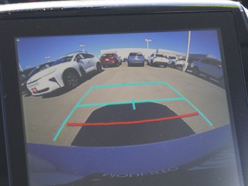 Used 2022 Toyota Prius Limited w/ Premium Convenience Package FWD image 27