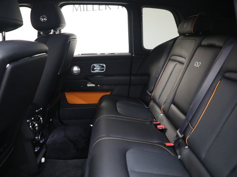 New 2026 Rolls-Royce Cullinan Black Badge AWD/4WD image 22