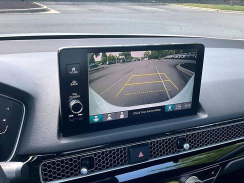 Used 2024 Honda Civic Sport Touring image 13