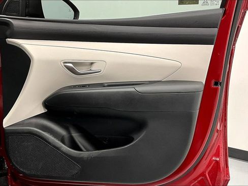 Used 2025 Hyundai Tucson SEL image 22