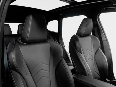 Used 2025 BMW X1 M35i image 61