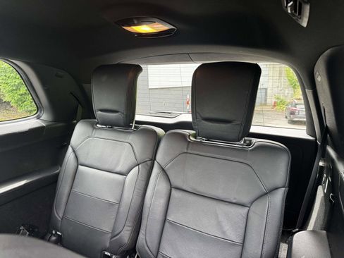 Used 2017 Mercedes-Benz GLS 550 4MATIC image 14