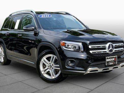Certified 2021 Mercedes-Benz GLB 250 4MATIC image 3