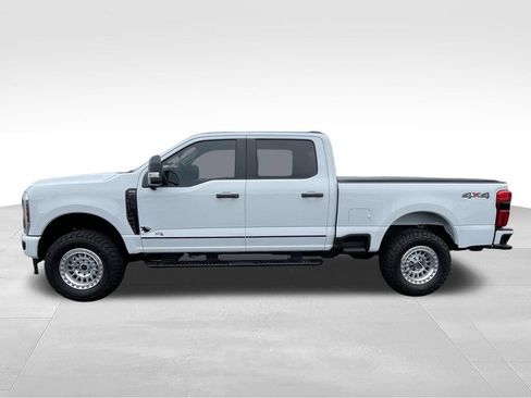 Used 2024 Ford F250 XL w/ STX Appearance Package AWD/4WD image 27