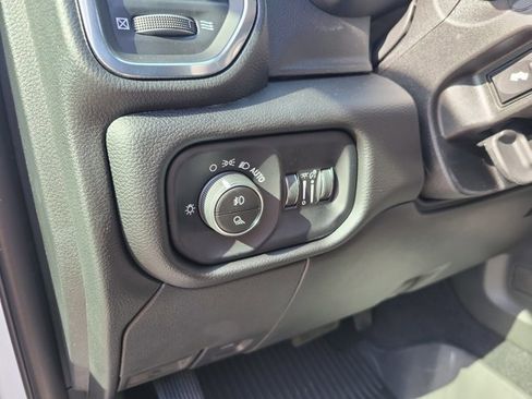 Used 2026 RAM 3500 Laramie AWD/4WD image 26