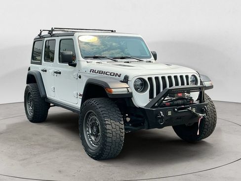 Used 2021 Jeep Wrangler Unlimited Rubicon AWD/4WD image 3