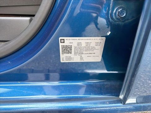 Used 2018 Chevrolet Silverado 1500 LT w/ All Star Edition image 10