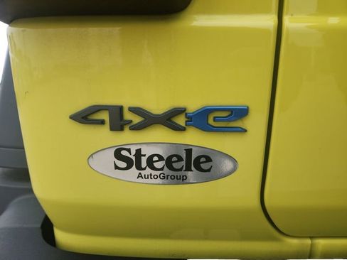 Used 2023 Jeep Wrangler Unlimited Rubicon 4xe w/ Steel Bumper Group image 19