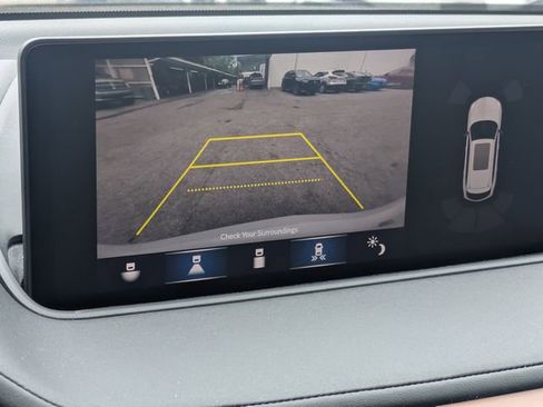 Used 2023 Acura MDX FWD w/ Technology Package image 22