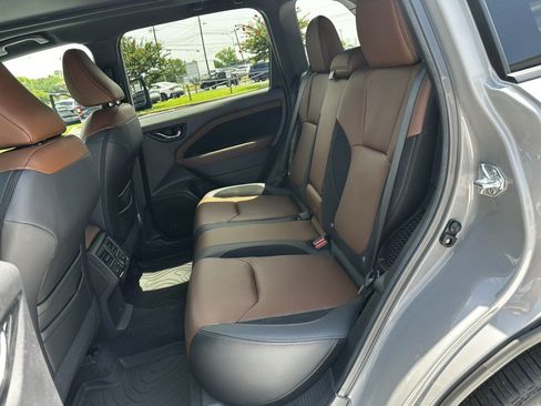 Used 2026 Subaru Forester Touring w/ Touring Hybrid Package AWD/4WD image 10