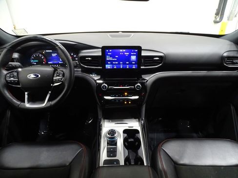 Used 2022 Ford Explorer ST-Line w/ Class IV Trailer Tow Package image 29