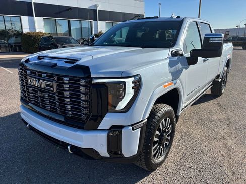 New 2026 GMC Sierra 3500 Denali Ultimate image 1