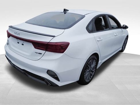 Used 2023 Kia Forte GT-Line w/ GT-Line Premium Package image 8